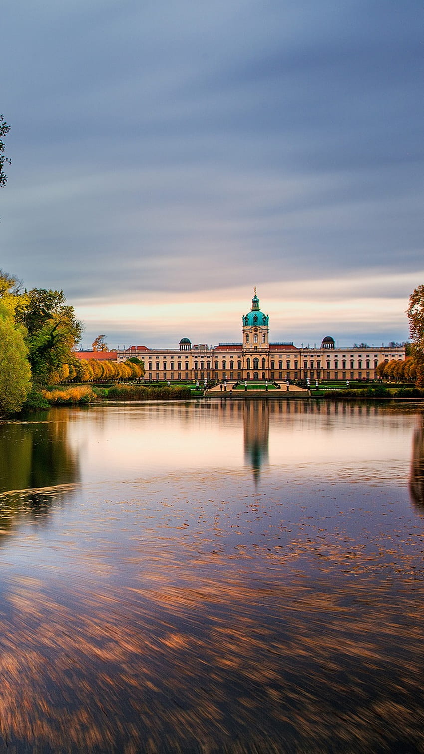 Schloss Charlottenburg, Berlin, Germany, lake, autumn iPhone X 8,7,6,5,4,3GS, autumn berlin HD phone wallpaper