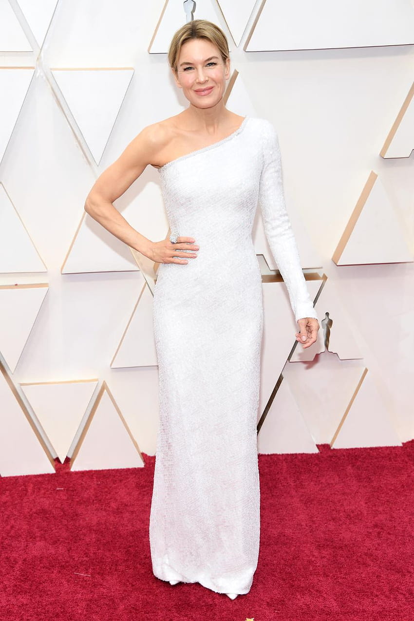 Renée Zellweger Wins Best Actress Oscar For Her Role In 'Judy', renee zellweger best actress oscar HD phone wallpaper