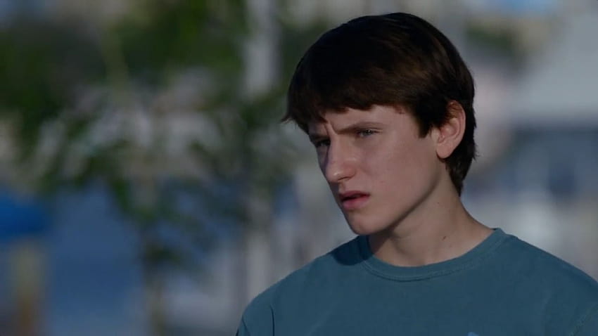 of Nathan Gamble in Dolphin Tale 2 HD wallpaper