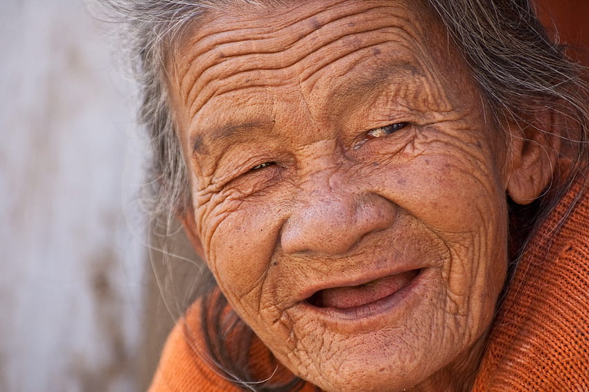 ID: 288781 / vecchia signora sorriso bella donna vecchia anziana Sfondo HD