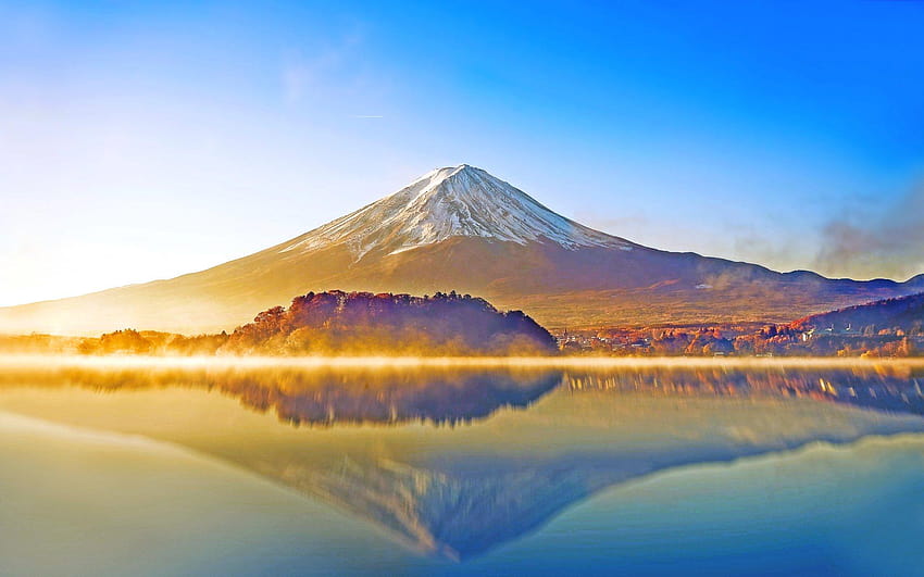 Best Beautiful mountain fuji at lake kawaguchiko in japan on, autumn japanese lake HD wallpaper