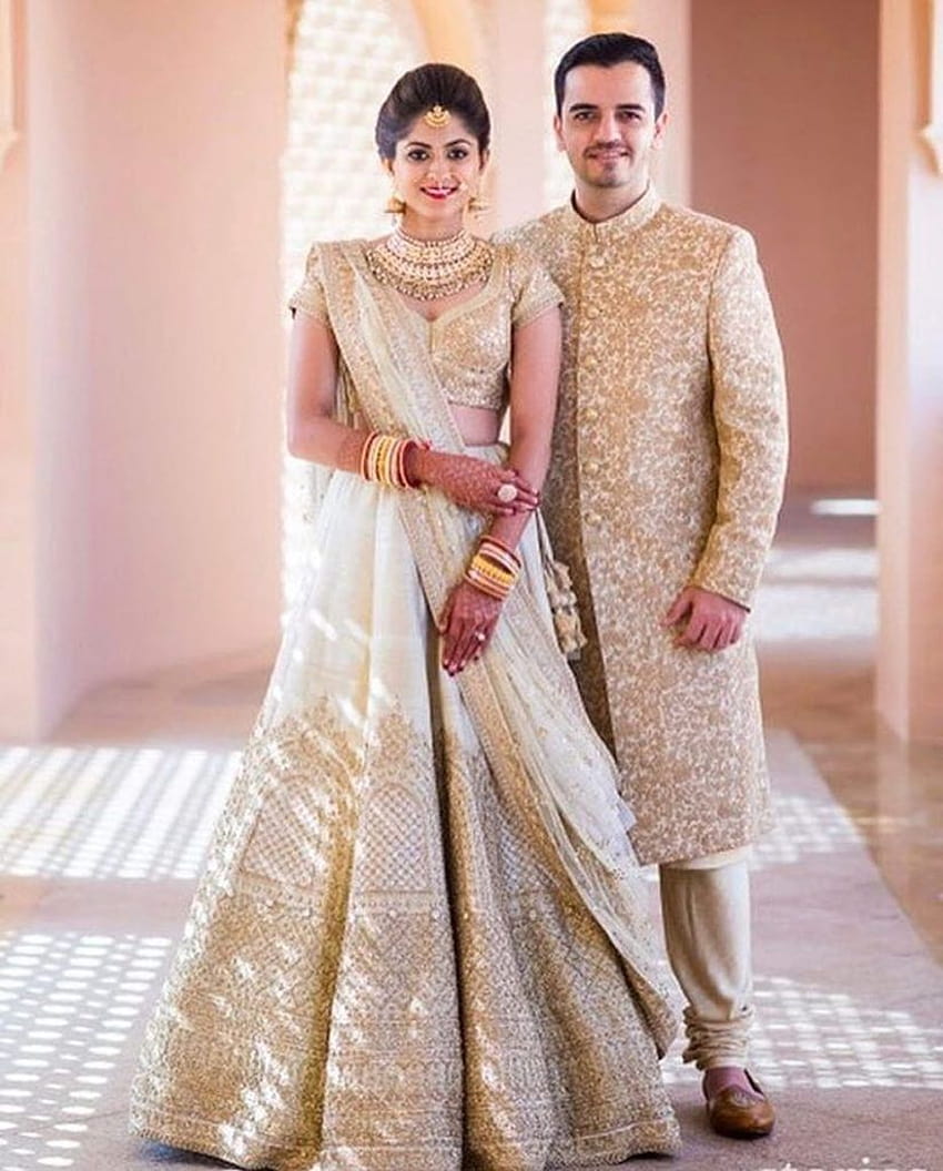 Deve avere pose di coppia per il tuo album di nozze!, sposa coppia indiana Sfondo del telefono HD
