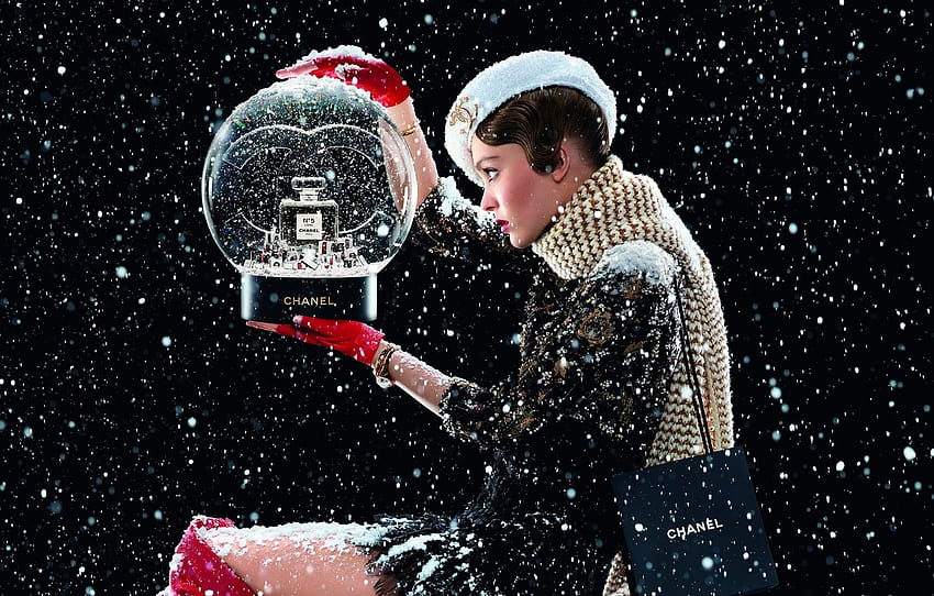 Christmas, Chanel, campaign, Lily, snowglobe HD wallpaper