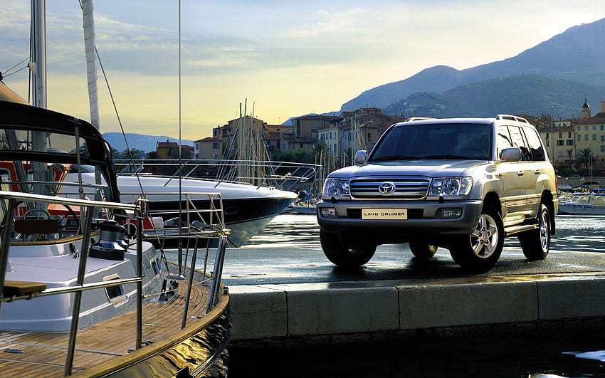 Toyota Land Cruiser and Backgrounds, toyota v8 HD wallpaper | Pxfuel