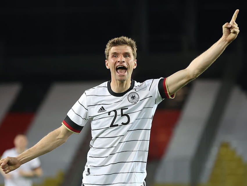 Pembicaraan Thomas Müller Bayern Munich kembali ke permainan internasional untuk Jerman setelah hasil imbang Denmark, thomas muller 2021 Wallpaper HD