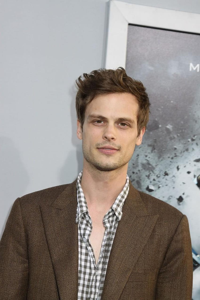 Matthew Gray Gubler 50 di 60 Sfondo del telefono HD