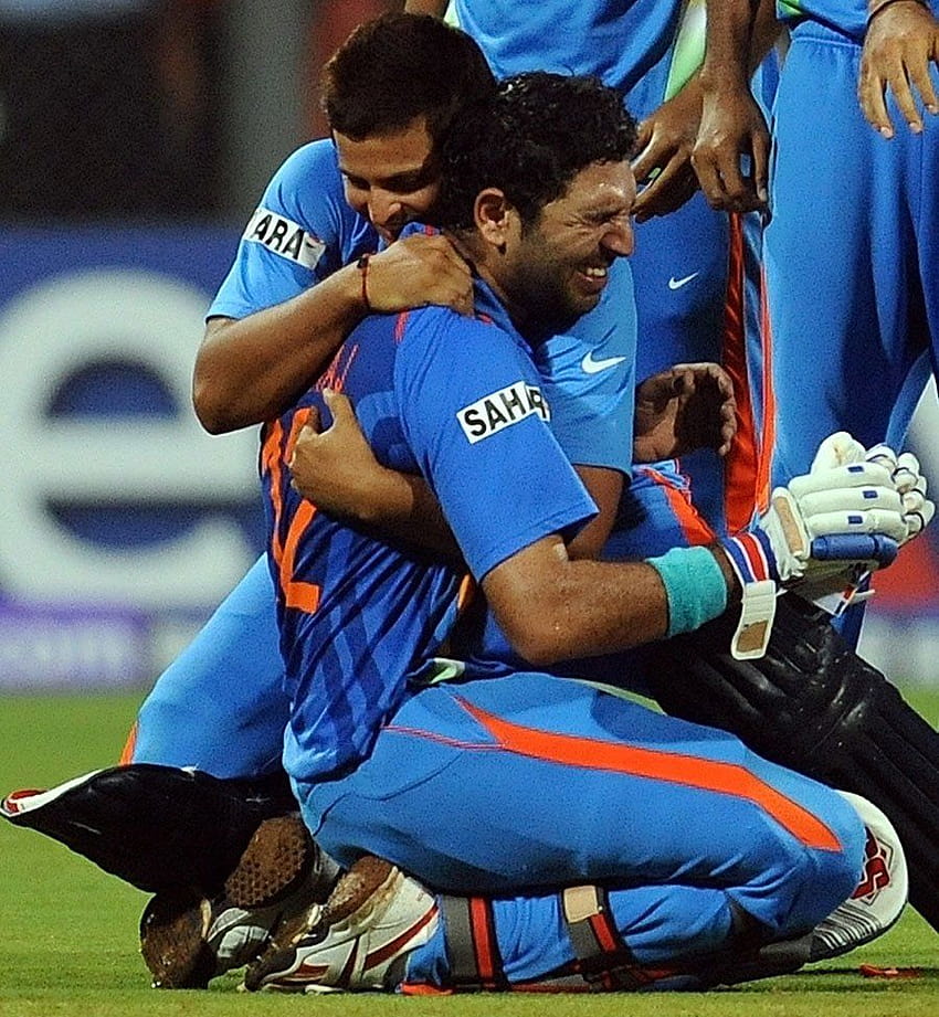 25 Най-добро улавяне на Индия Спечелване на Световната купа по крикет на ICC, Световна купа по крикет 2011 г. HD тапет за телефон