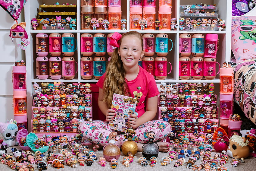 Girl, ten, has Britain's biggest of LOL dolls after parents couldn't give her a sibling HD wallpaper