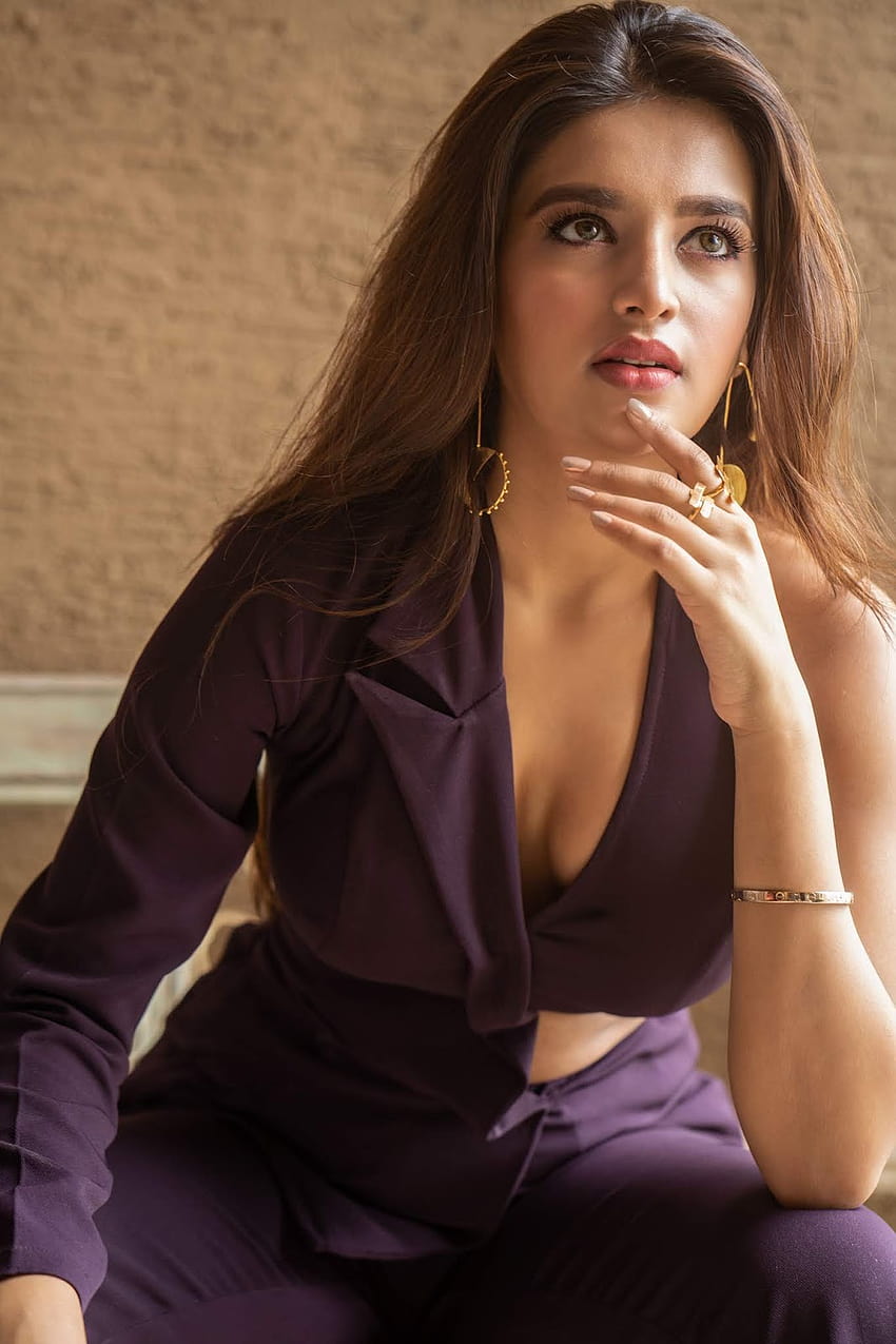 Aktris Nidhi Agarwal Hot and Bold Stills, nidhi agarwal mobile HD telefon duvar kağıdı