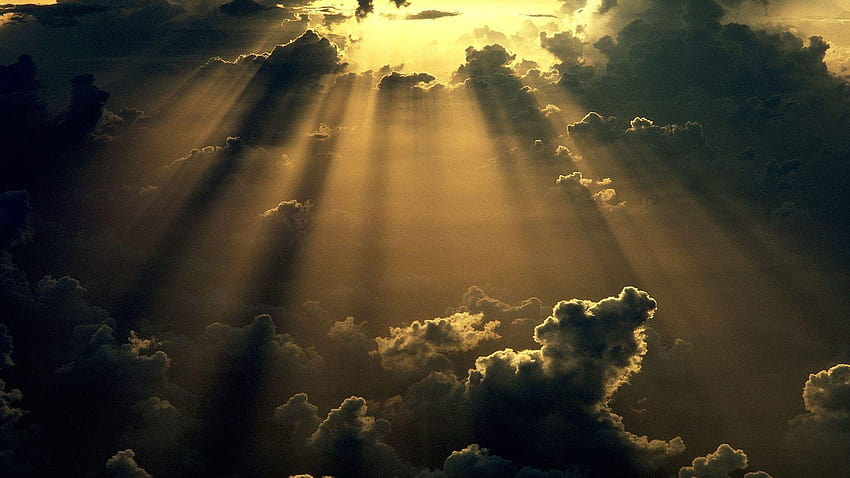 Sun through clouds shining nature art, sun rays through clouds HD wallpaper
