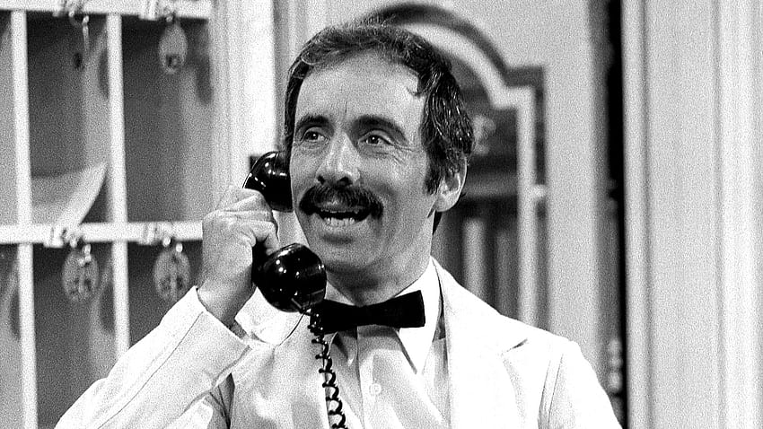 Fawlty Towers actor Andrew Sachs has died aged 86 HD wallpaper