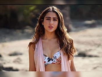 Sara Ali Khan Porn Hd - Coolie No. 1': Sara Ali Khan is taking over the internet with these from  Goa. Hindi Movie News - Times of India, Coolie No.1 HD wallpaper | Pxfuel