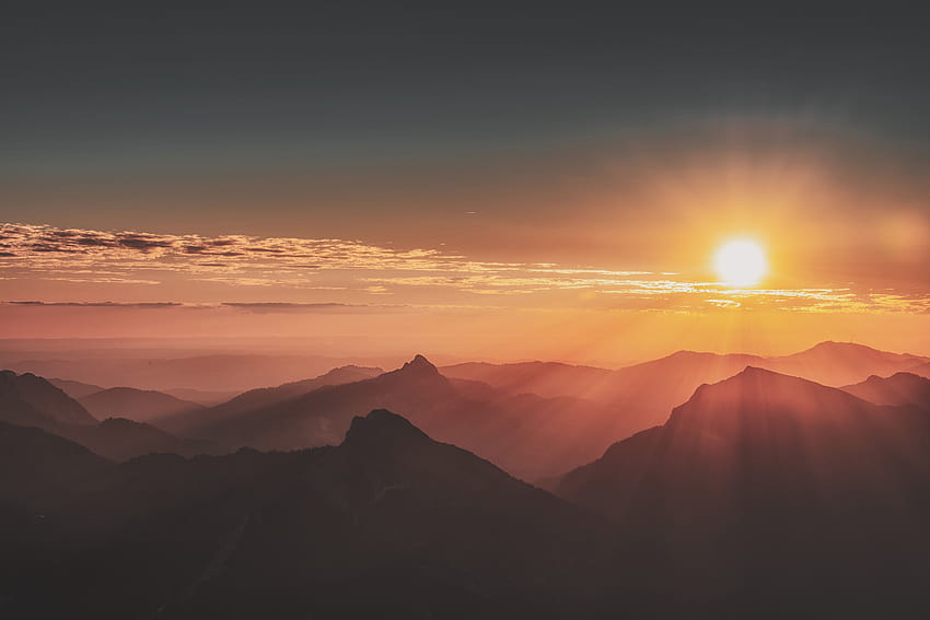 1920x1080 Sonnenaufgang Berge Landschaft Abend Laptop Vollständiger Retro-Sonnenaufgang in den Bergen HD-Hintergrundbild