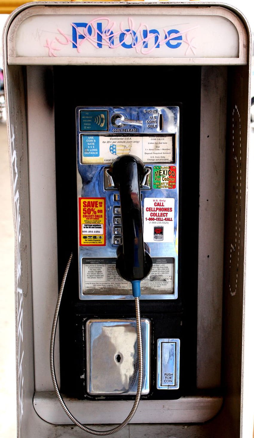 There was a time where you had to pay to make a phone call. :D, payphone HD phone wallpaper