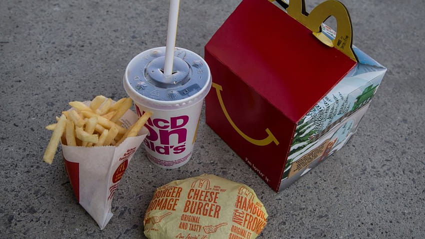 McDonald's is being sued over 'illegal' marketing of Happy Meals HD wallpaper