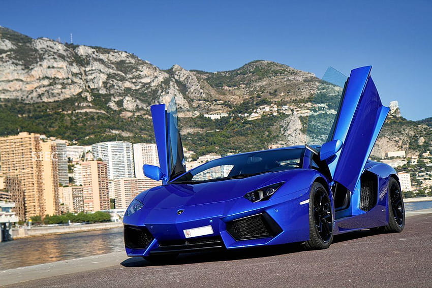 Lamborghini Aventador สีน้ำเงินบนถนน Wallpap, lamborghini สีน้ำเงิน วอลล์เปเปอร์ HD