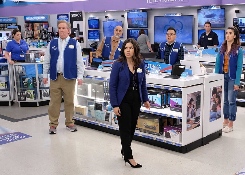 Closing Time: See the cast react to 'Superstore' turning off its lights – Film Daily, amy sosa HD wallpaper