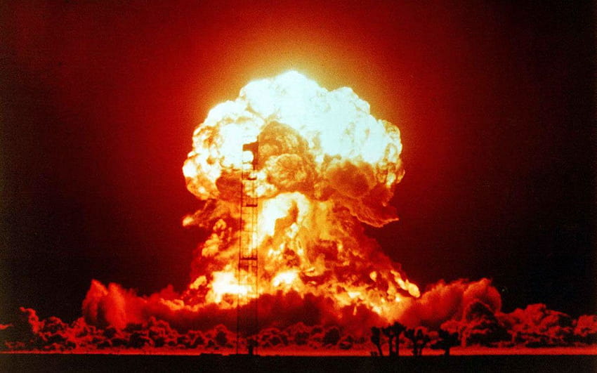25 Impresionante Explosión Nuclear, la bomba del zar fondo de pantalla