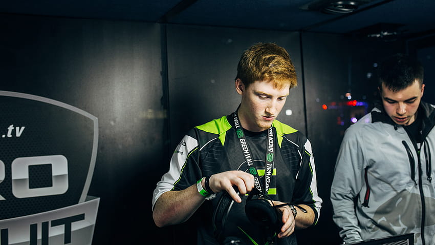 Optic Scump Smokes Weed & the COPS come! Hilarious STORY TIME! (CALL OF  DUTY LEAGUE 2022), HD wallpaper