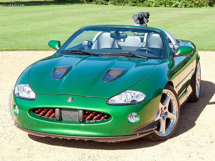 Jaguar XKR Convertible 007 Die Another Day 2002 Wallpaper HD