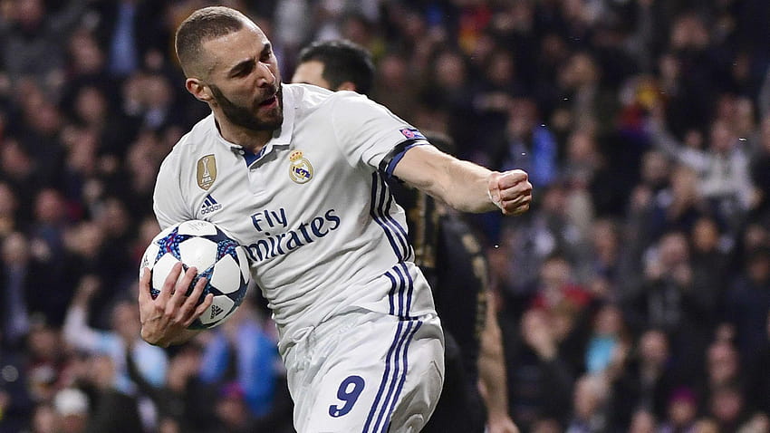 Insigne's goal for Napoli was f***** up, says Real Madrid boss, benzema real madrid HD wallpaper