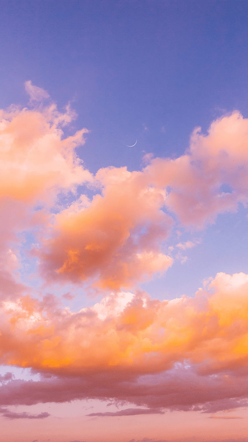 Hãy cùng tận hưởng những khoảnh khắc tuyệt đẹp của đám mây trong hình ảnh, với màu sắc và hình dáng đặc biệt gây ấn tượng. Những bức ảnh đám mây tuyệt đẹp sẽ khiến bạn thư giãn và tận hưởng nét đẹp tự nhiên của thế giới này.