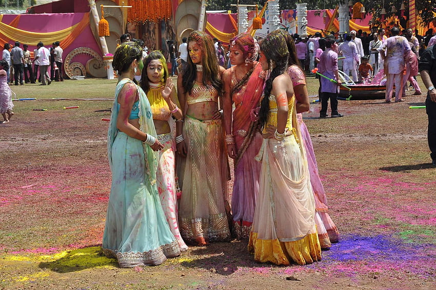 Fröhliches Holi-Festival für Mädchen, Mädchen Holi HD-Hintergrundbild
