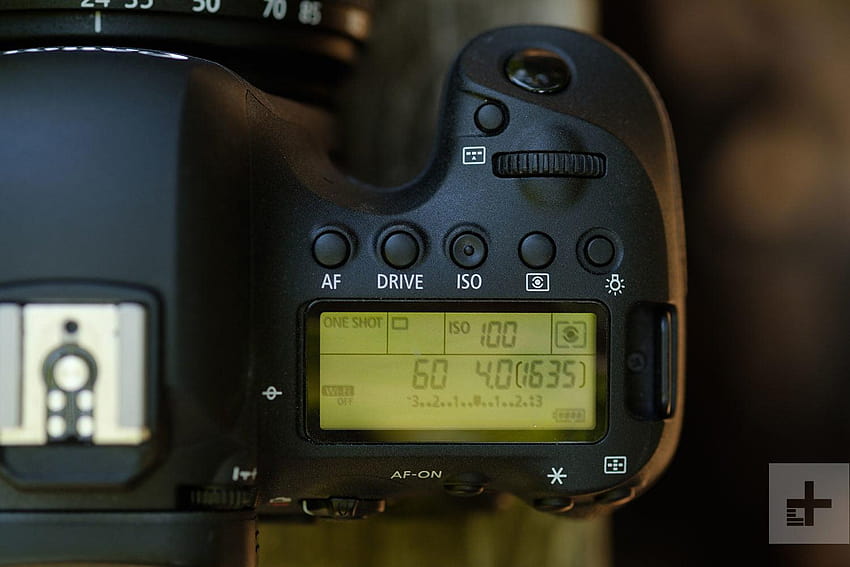 Canon EOS 6D Mark II im Test HD-Hintergrundbild