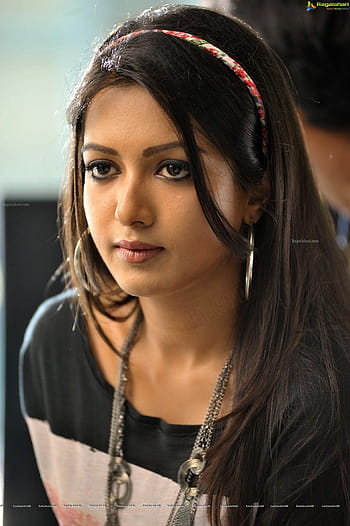 Catherine Tresa Xxx Mms Video - Catherine Tresa, tamil actress close up HD phone wallpaper | Pxfuel