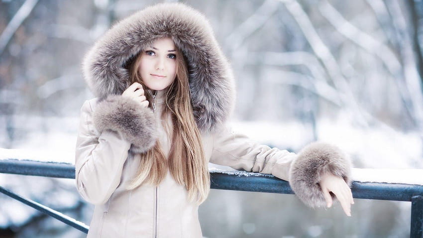 Winter Girl : Get top quality Winter Girl, girls winter pics HD ...