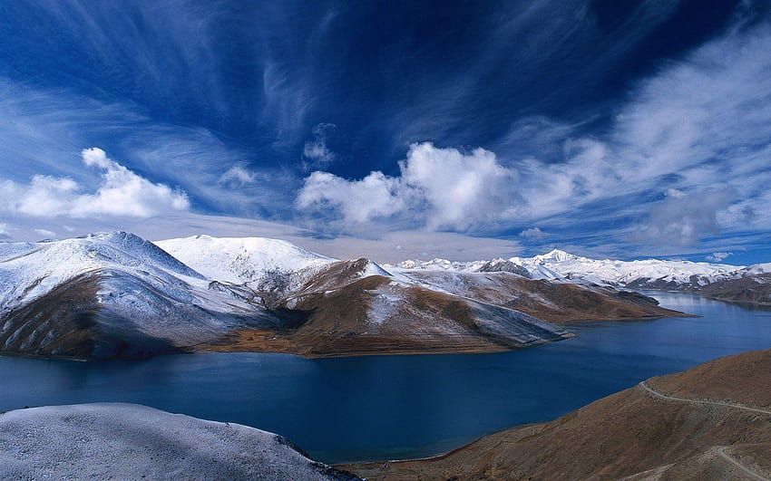Ladakh in Winter HD wallpaper