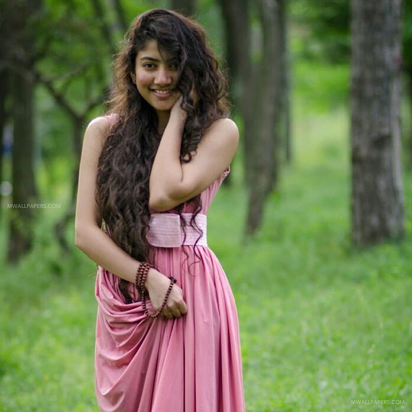 Sai Pallavi HQ Wallpapers | Sai Pallavi Wallpapers - 55848 - Oneindia  Wallpapers