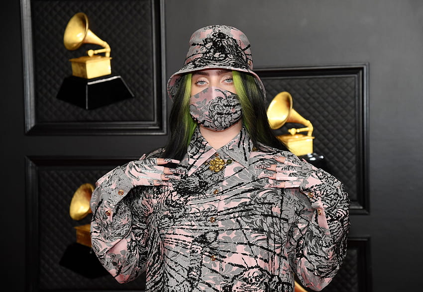 2021 Grammys Billie Eilish Snags Trophy For Record Of The Year Billie