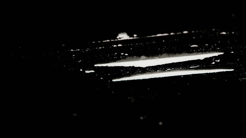 Drug Abuse. A rolled banknote snorting two lines of cocaine powder, cocaine sniff HD wallpaper