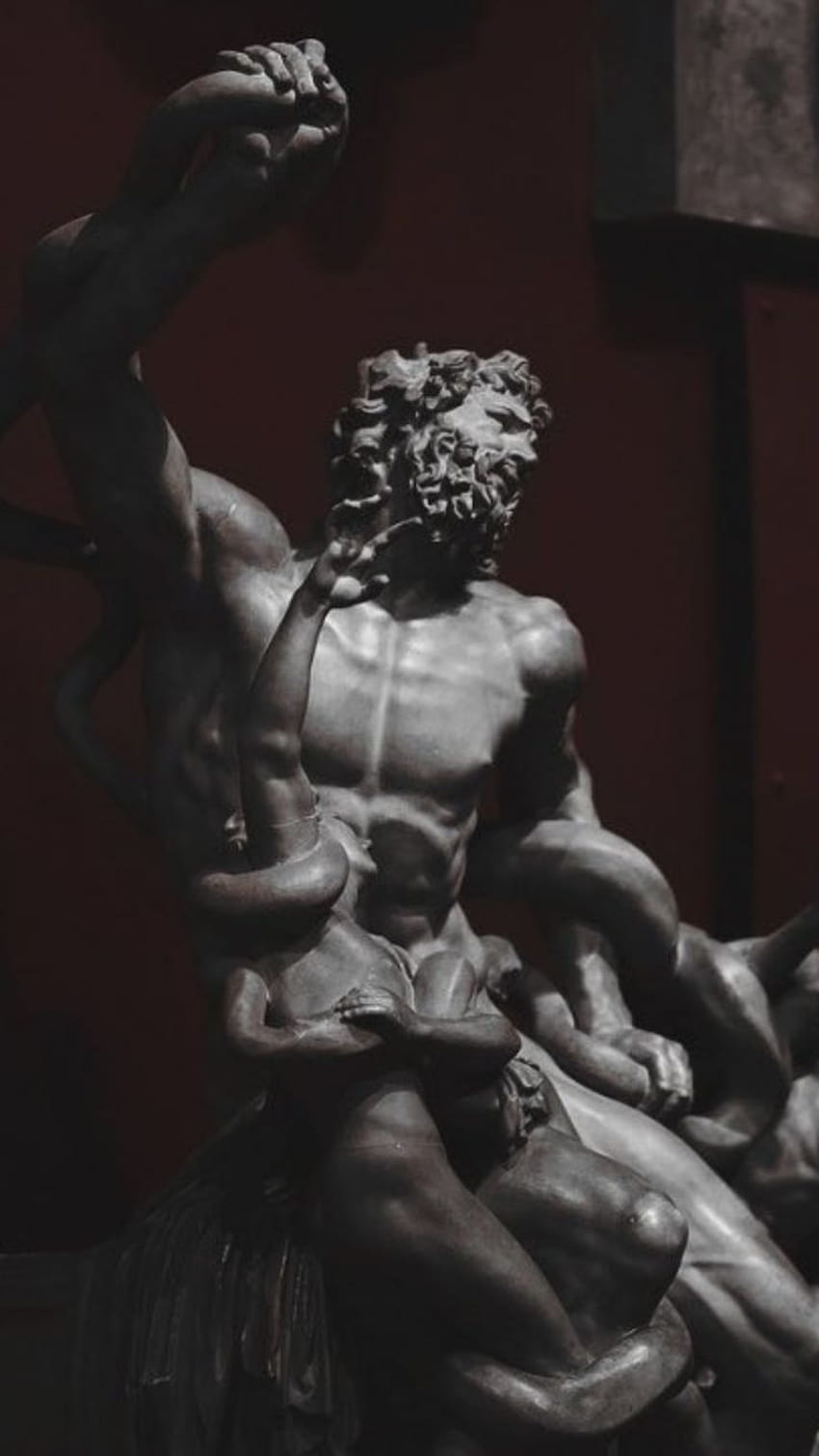 Estatua del hombre, escultura griega fondo de pantalla del teléfono
