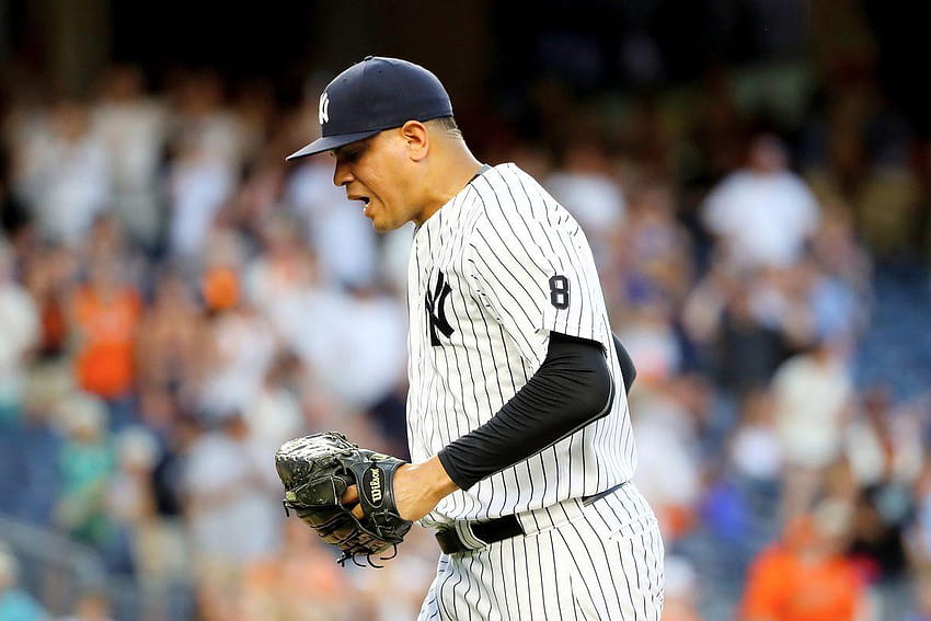 Who is the best Yankees reliever, Dellin Betances or Aroldis HD wallpaper