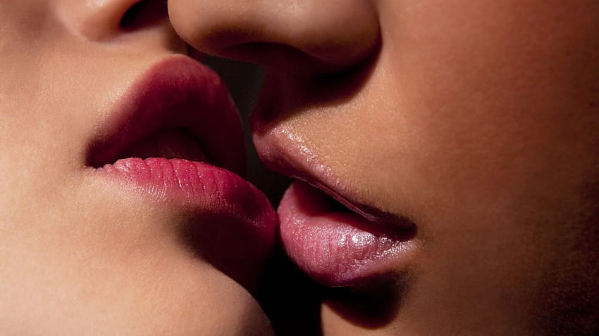 lips kiss close up HD wallpaper