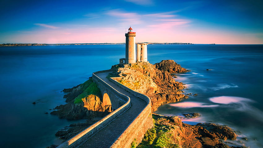 Phare Du Petit Minou Lighthouse In The Roadstead Of Brest Stands In Front Of Fort Du Petit Minou In The Municipality Plouzané France 3840x2400 : 13, lighthouse france HD wallpaper