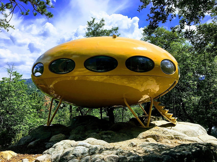 : This flying saucer is one man's ...wtkr HD wallpaper