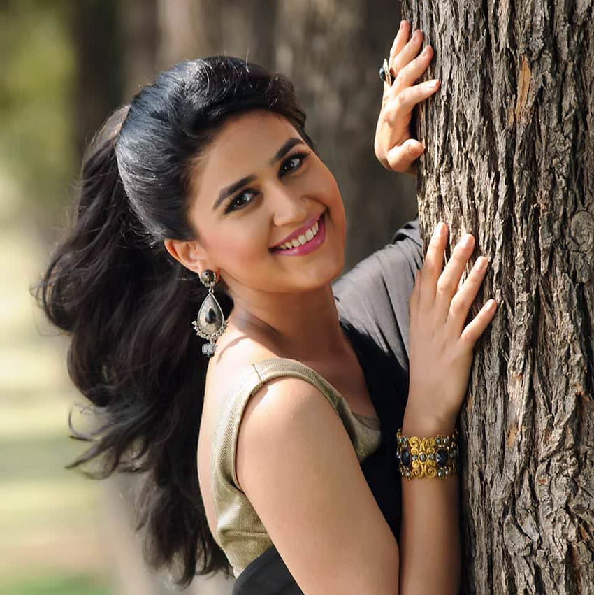 Vaidehi Parshurami Marathi Actress, marathi model HD phone wallpaper
