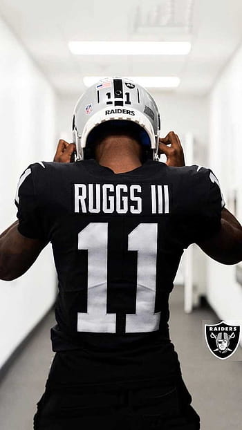 Detailed view of the helmet of Las Vegas Raiders wide receiver Henry Ruggs  III (11) during training camp on Wednesday, Aug 18, 2021, in Thousand Oaks  Stock Photo - Alamy