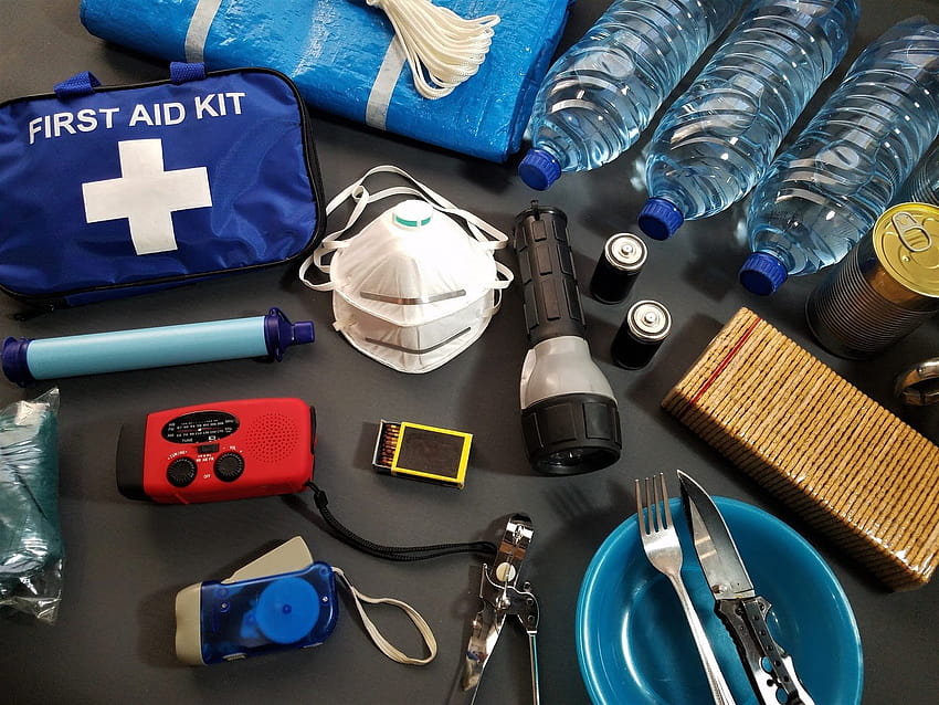 How To Make An Earthquake Survival Kit – Ready Set Judy, first aid kit HD wallpaper