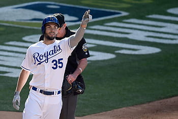 Download Eric Hosmer Reaching Out On People Wallpaper