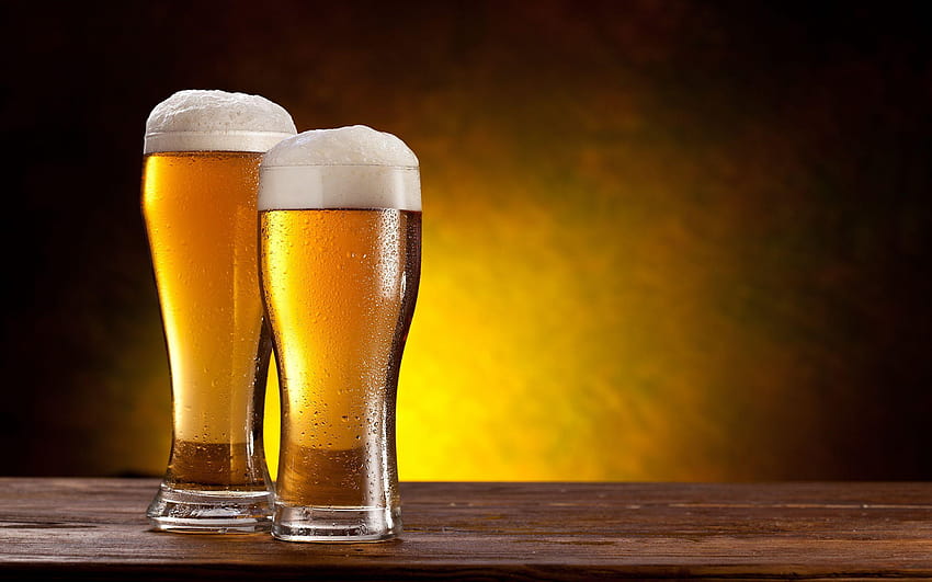 Piwo pełne i tła, szklanka piwa Tapeta HD