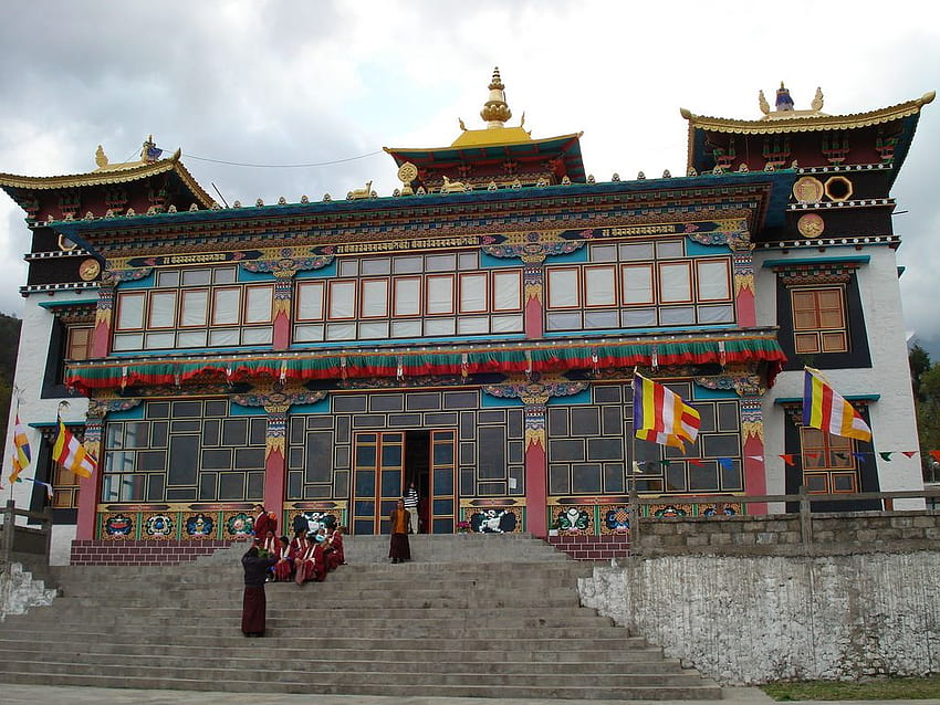 Arunaçal Pradeş'teki Tawang Manastırı'nın Hindistan'daki en büyük ve dünyanın ikinci büyük manastırı olduğunu biliyor muydunuz? HD duvar kağıdı