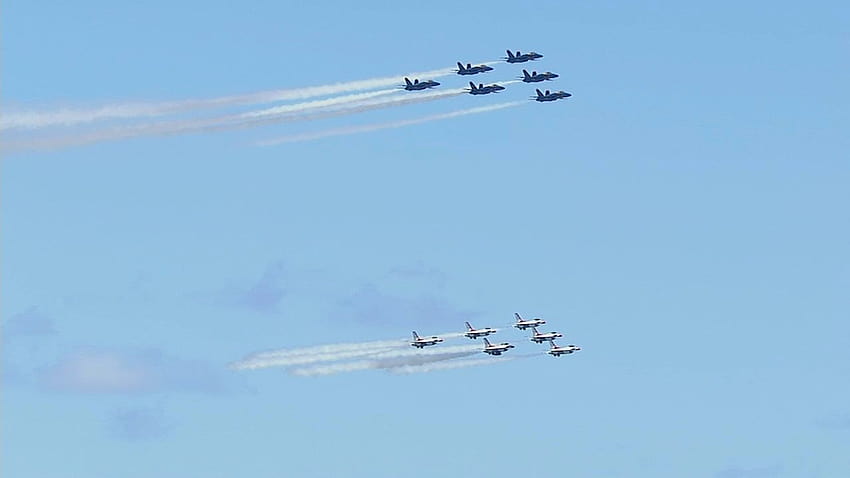 Coronavirus NYC: Blue Angels, Thunderbirds fly over New York City, New Jersey to salute frontline workers HD wallpaper