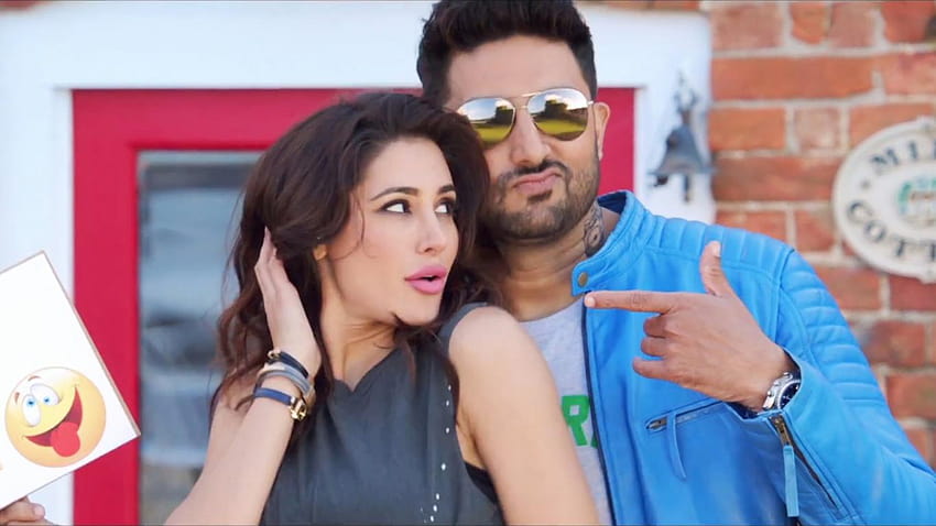 The team of Housefull 3 has launched the video for the first song Uploaded by HD wallpaper
