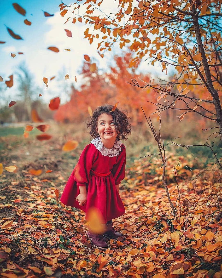 may contain: 1 person, standing, tree, outdoor and, anahita hashemzadeh stylish graphy HD phone wallpaper