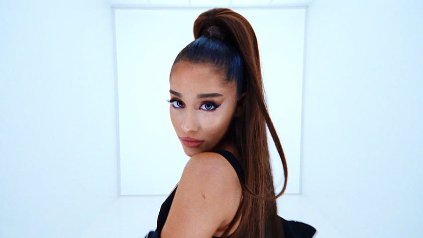 Watch Ariana Grande's New “In My Head” Music Video – Vogue, lil uzi and ariana grande HD wallpaper