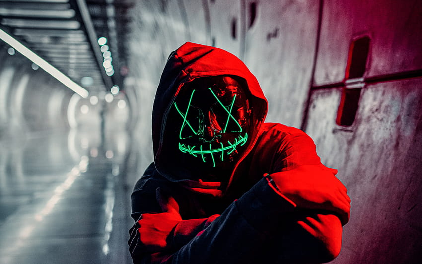 Maschera al neon, felpa con cappuccio rossa, tunnel, ritratto, maschera per il viso, persone, maschera al neon 2022 Sfondo HD